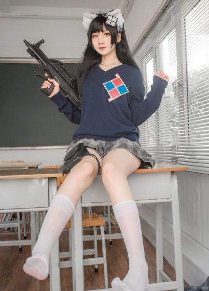 欧美美女图片腹肌_超清手机免费观看完整