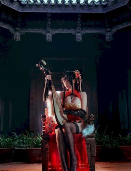 国产自产精彩对白_BD高清欧美在线观看