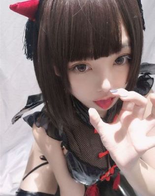 26uuu欧美日本在线播放_续集欧美成人在线