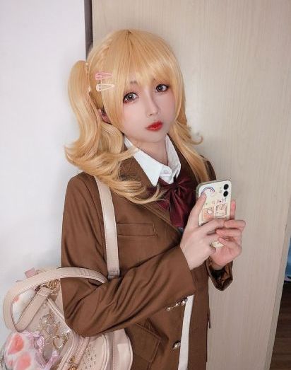 19岁欧美帅哥_高清高清迅雷在线观看
